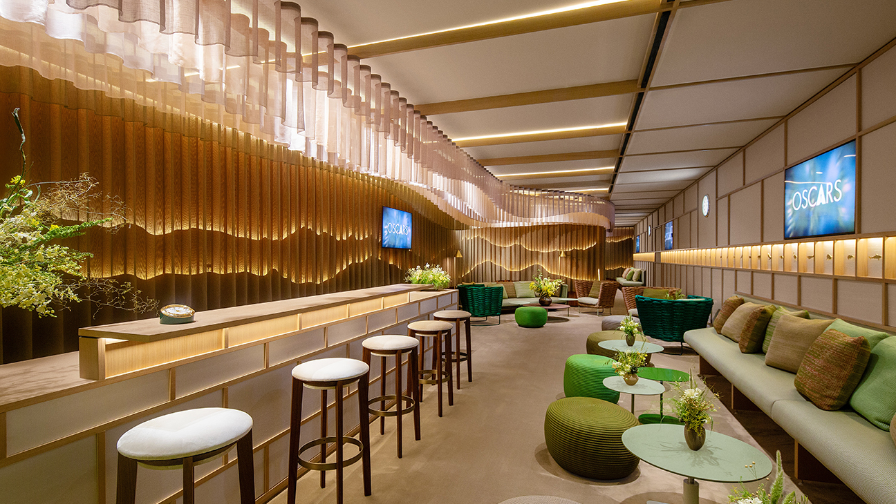 Hollywoods Hardest Invite A Look Inside 2025s Oscars Greenroom MAIN