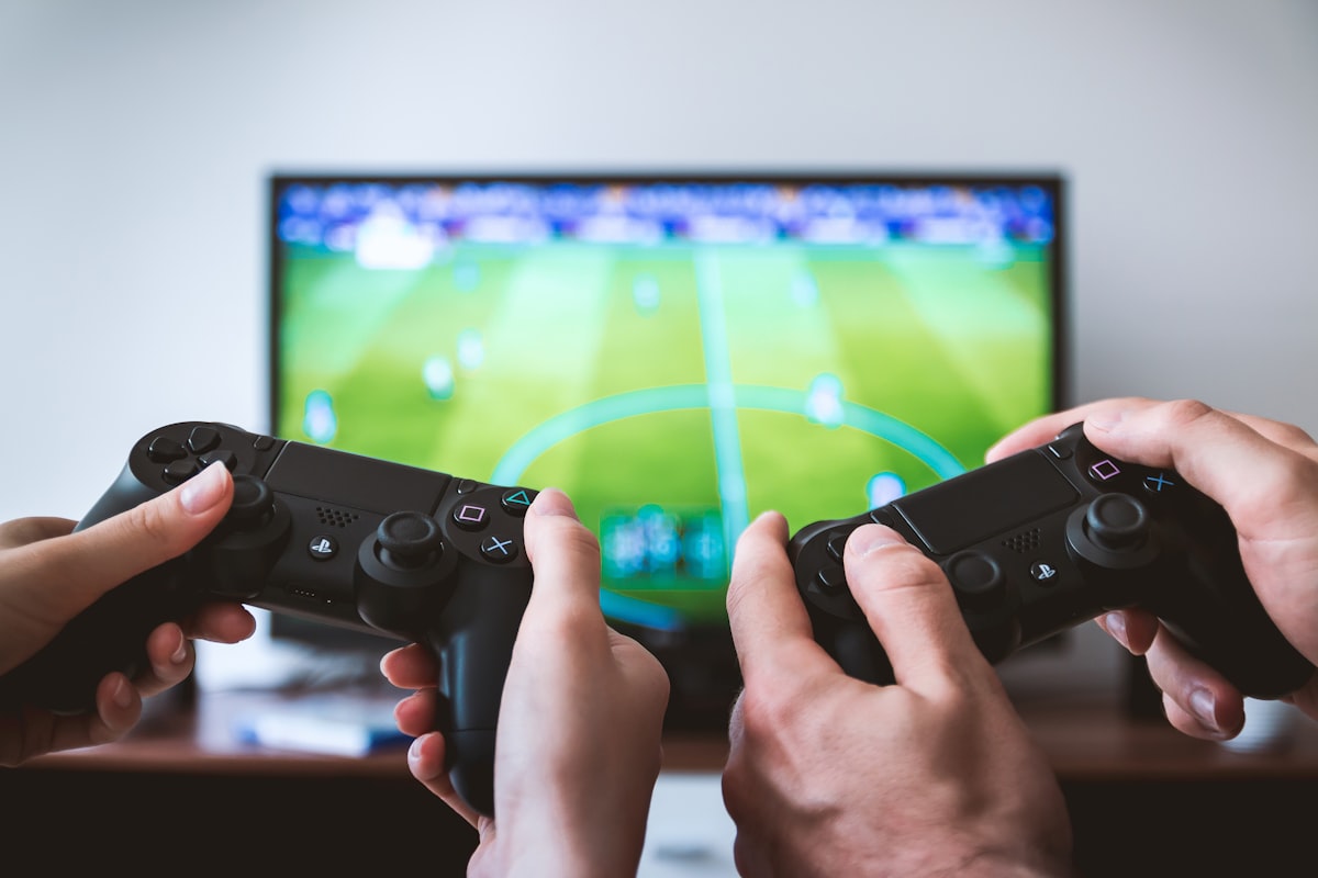 The Streaming Wars: Who Is Winning in 2026? 6 Streaming wars 2026 — Netflix, Disney+, Amazon Prime Video market share